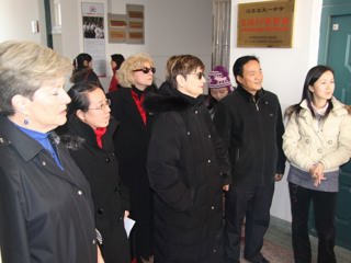20091207“2009年汉语桥美国校长中国之旅”走进AP班