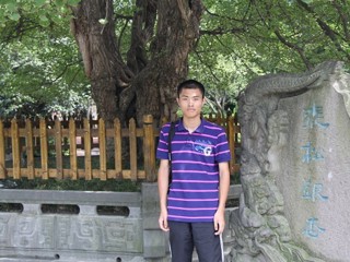 20120905国际部周洋同学在全国航模锦标赛中获“带降模型火箭”第三名