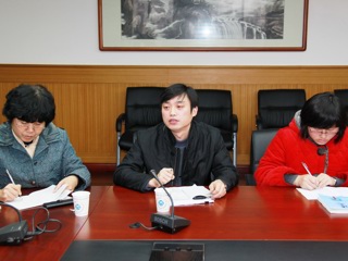 20100128区教育局蒋洪兴老师随堂听课调研