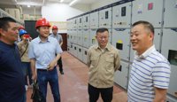 高考前夕无锡市供电公司领导来校视察双电源、扩容改造项目
