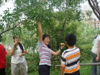20081005享受丰收的喜悦