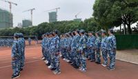 军训花絮：队列训练、叠被子训练