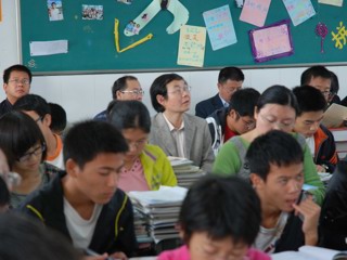 20081027江西省教育代表团来校