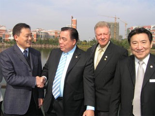 20081117美国新泽西州西橘市副市长瓦拉士先生一行来访