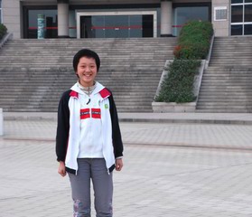 20090824学子回忆：浦卓韵——回望射雕处，千里暮云平