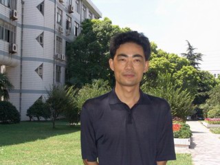 秦波
