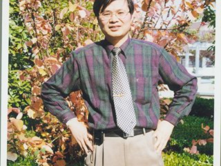 薛耀伦
