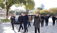 华师大二附中教育代表团、泰州市教育局局长一行来访天一中学