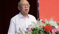 天一中学召开全体教职工大会